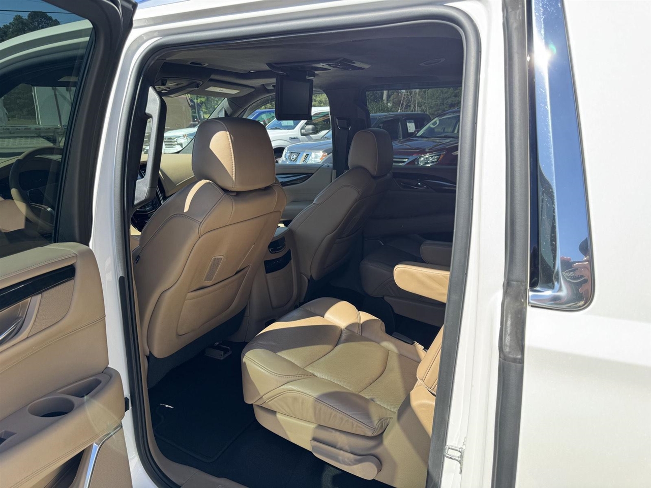 Cadillac Escalade ESV Platinum 2WD 2020