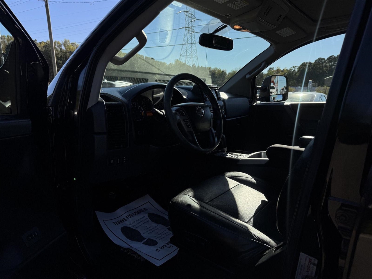 Nissan Titan SL Crew Cab 4WD 2014