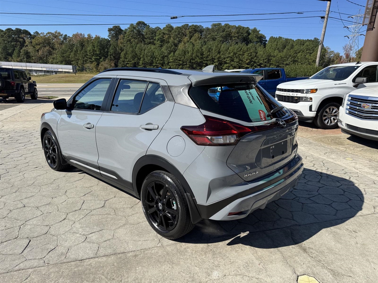 Nissan Kicks SR 2023