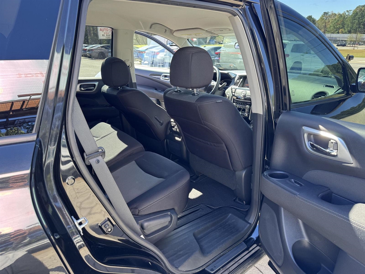 Nissan Pathfinder S 4WD 2017