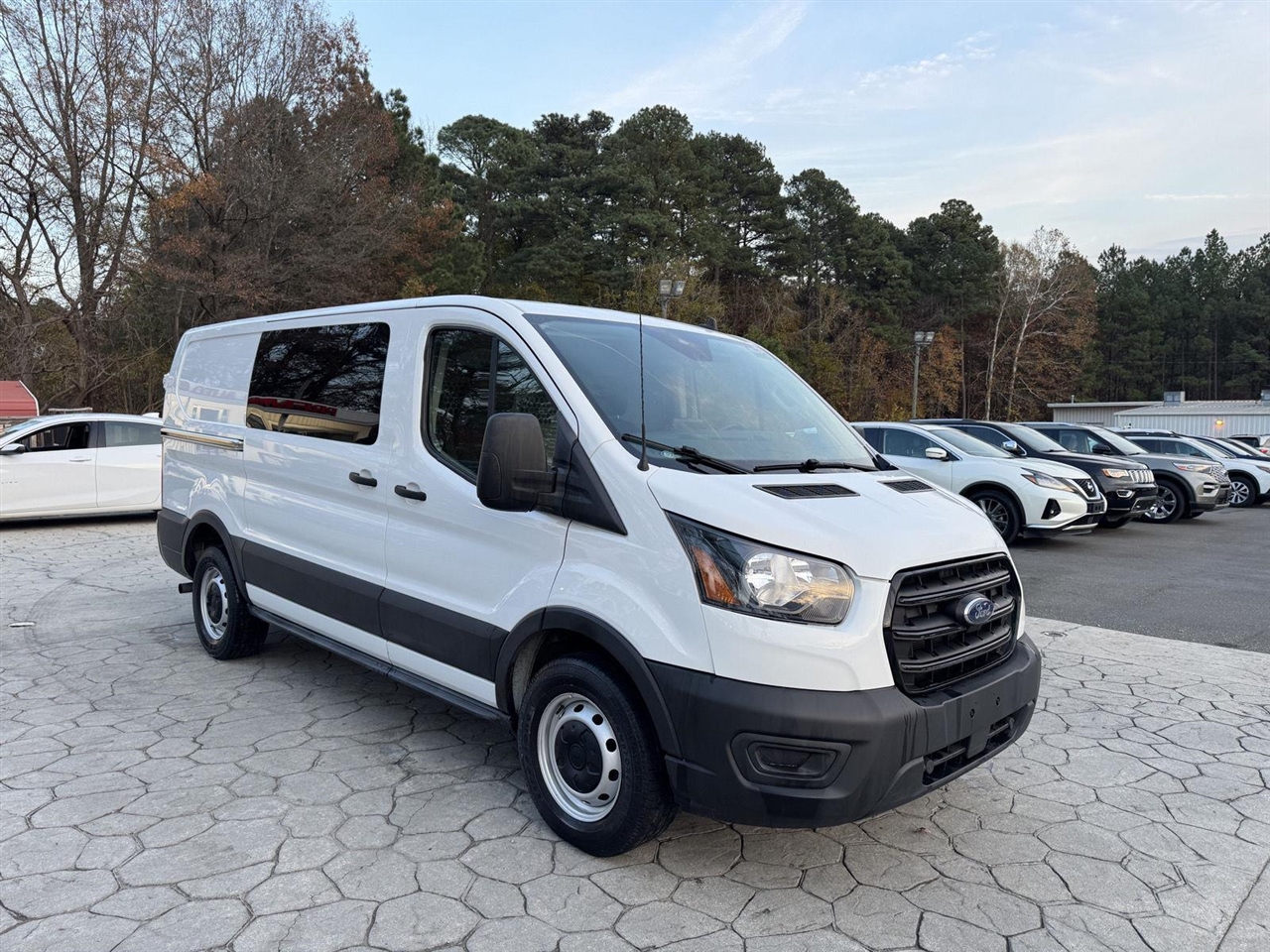 2020 Ford Transit 150 Van Low Roof w/Sliding Pass. 130-in. WB