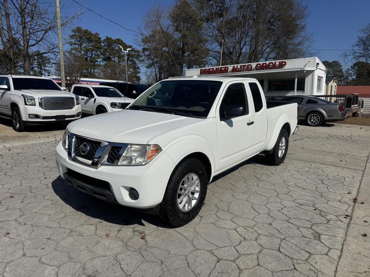 2016 Nissan Frontier SV King Cab I4 5MT 2WD
