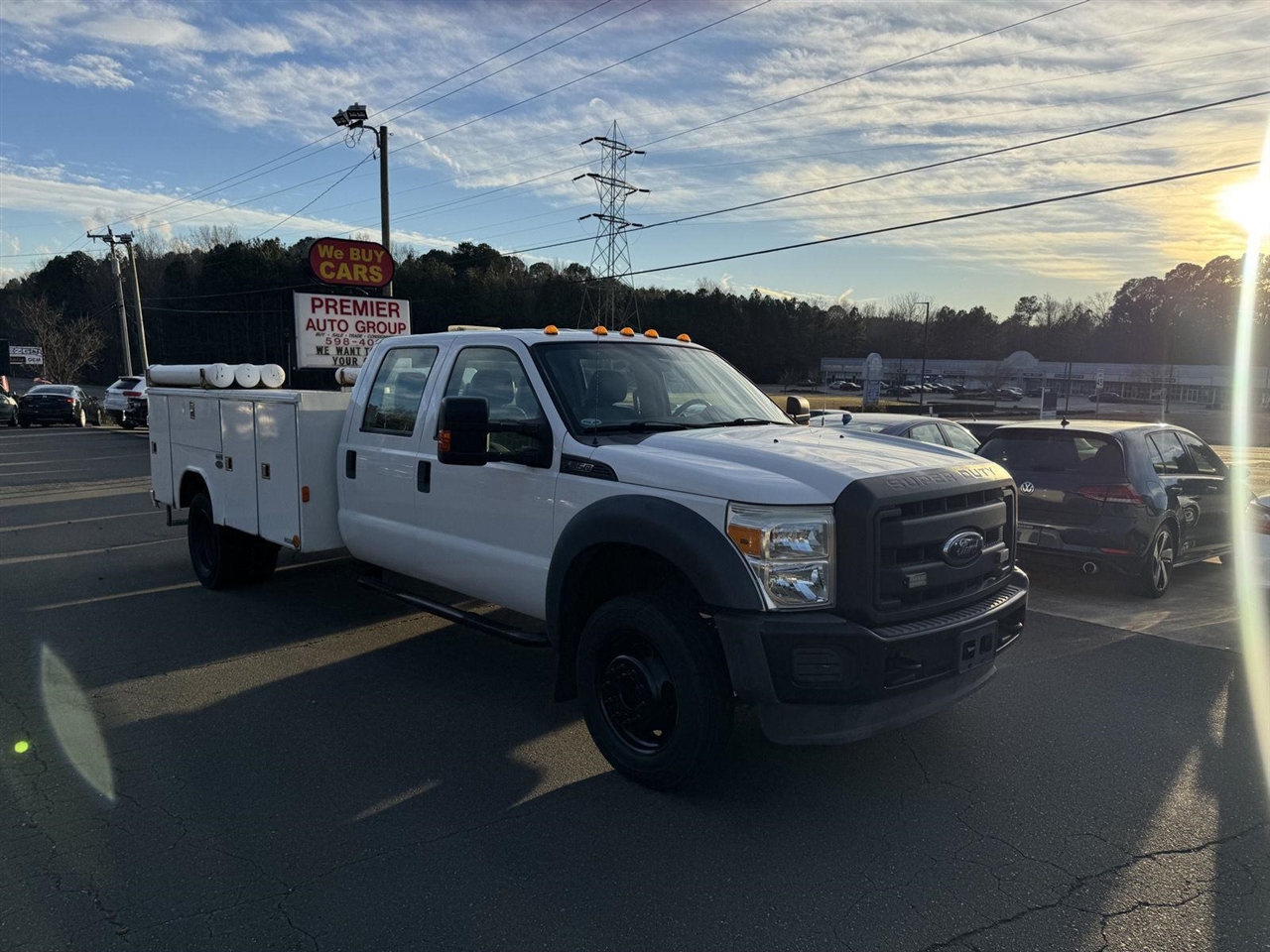 2015 Ford F-550 Crew Cab DRW 2WD