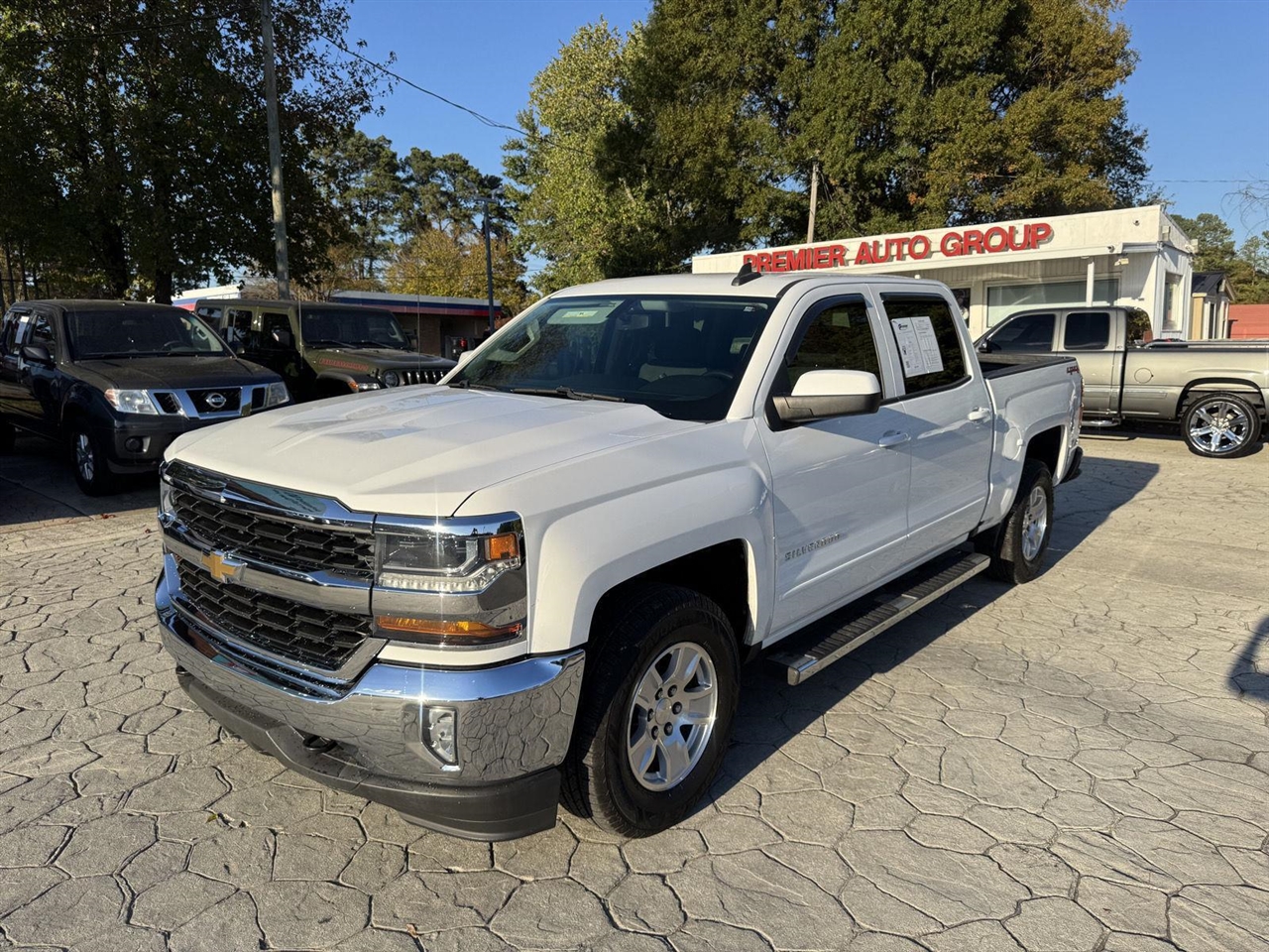 2018 Chevrolet Silverado 1500 LT Crew Cab 4WD