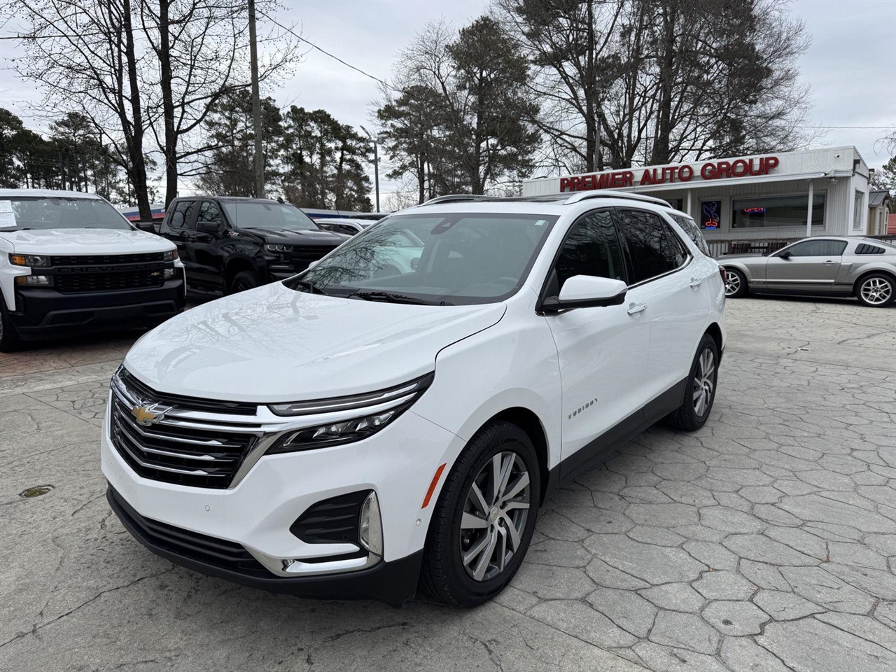 2022 Chevrolet Equinox Premier