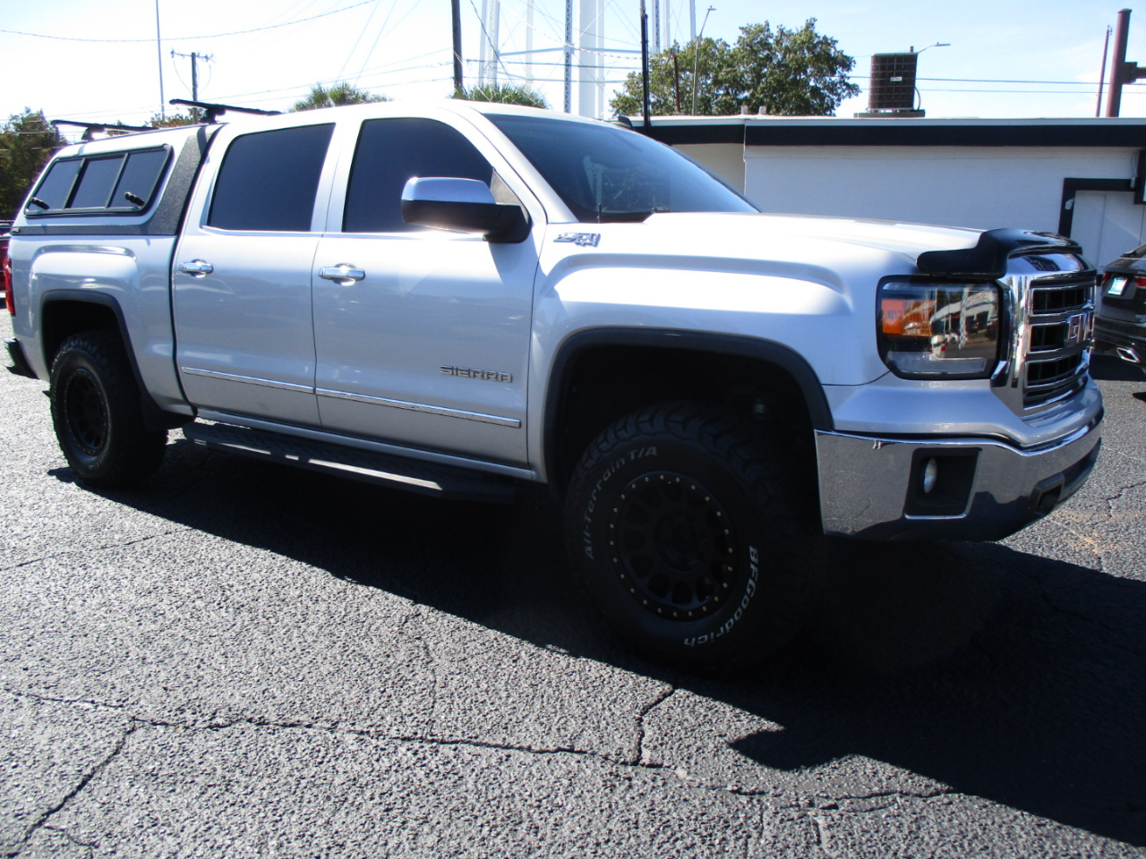 GMC Sierra 1500 4WD Crew Cab 143.5" SLT 2014 GMC Sierra 1500 4WD Crew Cab 143.5" SLT 2014
