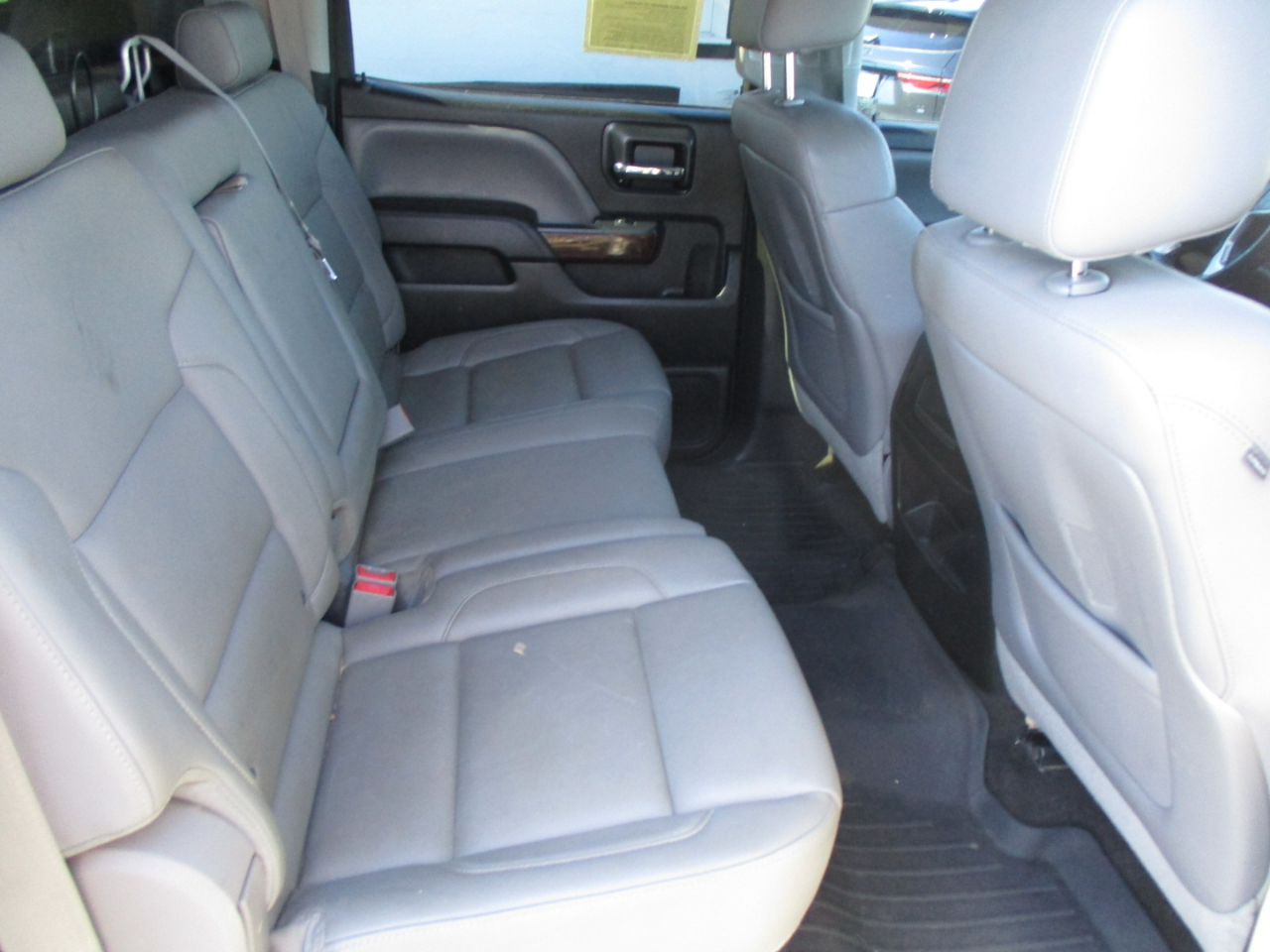 GMC Sierra 1500 4WD Crew Cab 143.5" SLT 2014 GMC Sierra 1500 4WD Crew Cab 143.5" SLT 2014