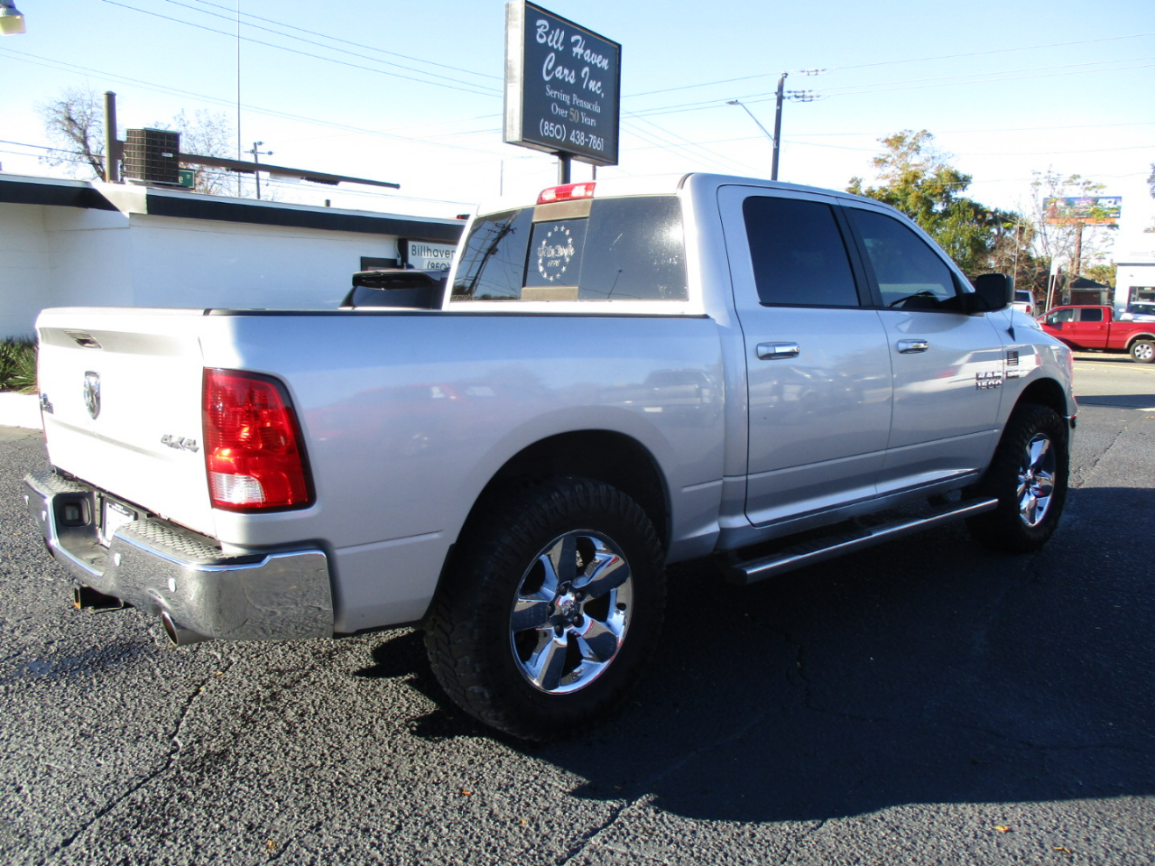 RAM 1500 Big Horn 4x4 Crew Cab 5'7" Box 2018