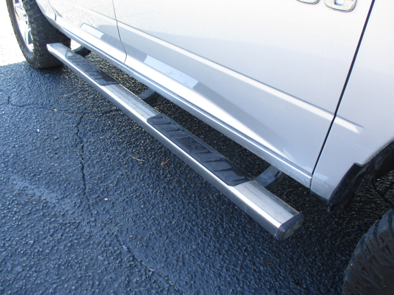 RAM 1500 Big Horn 4x4 Crew Cab 5'7" Box 2018