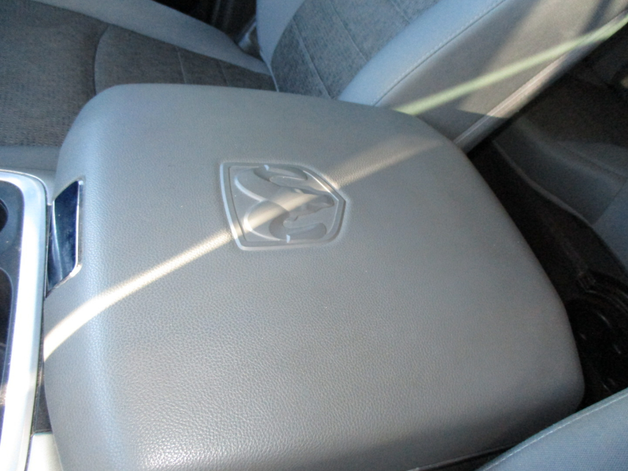 RAM 1500 Big Horn 4x4 Crew Cab 5'7" Box 2018