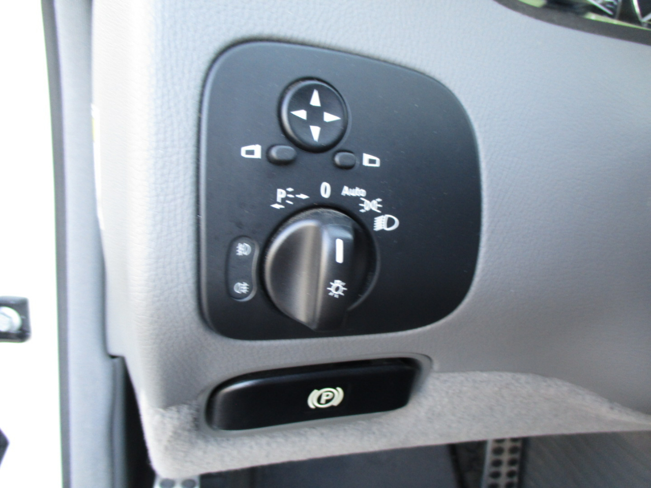 Mercedes-Benz CLK-Class 2dr Cpe 3.5L 2008