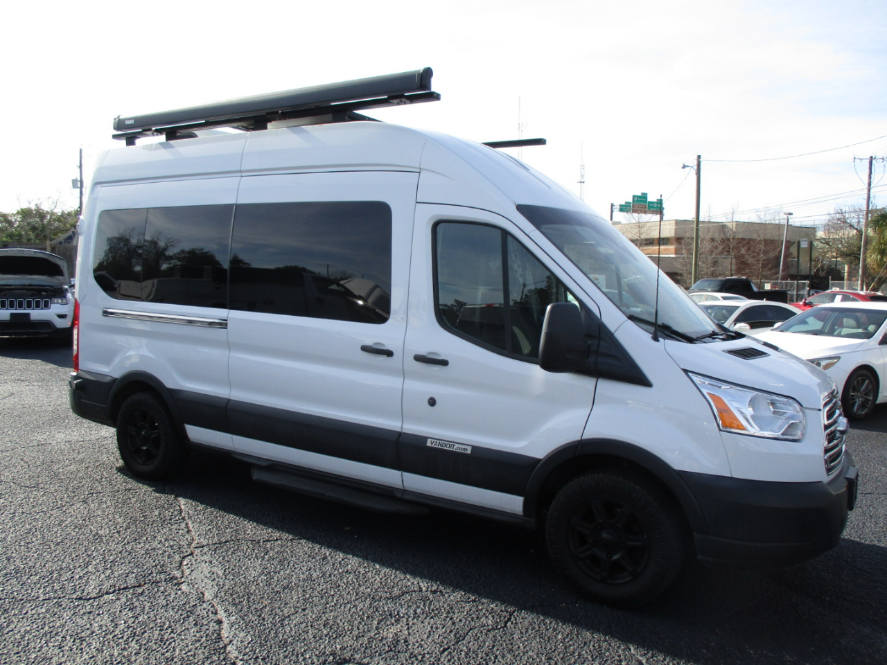 Ford Transit Passenger Wagon T-350 148" High Roof XLT Sliding RH Dr 2019