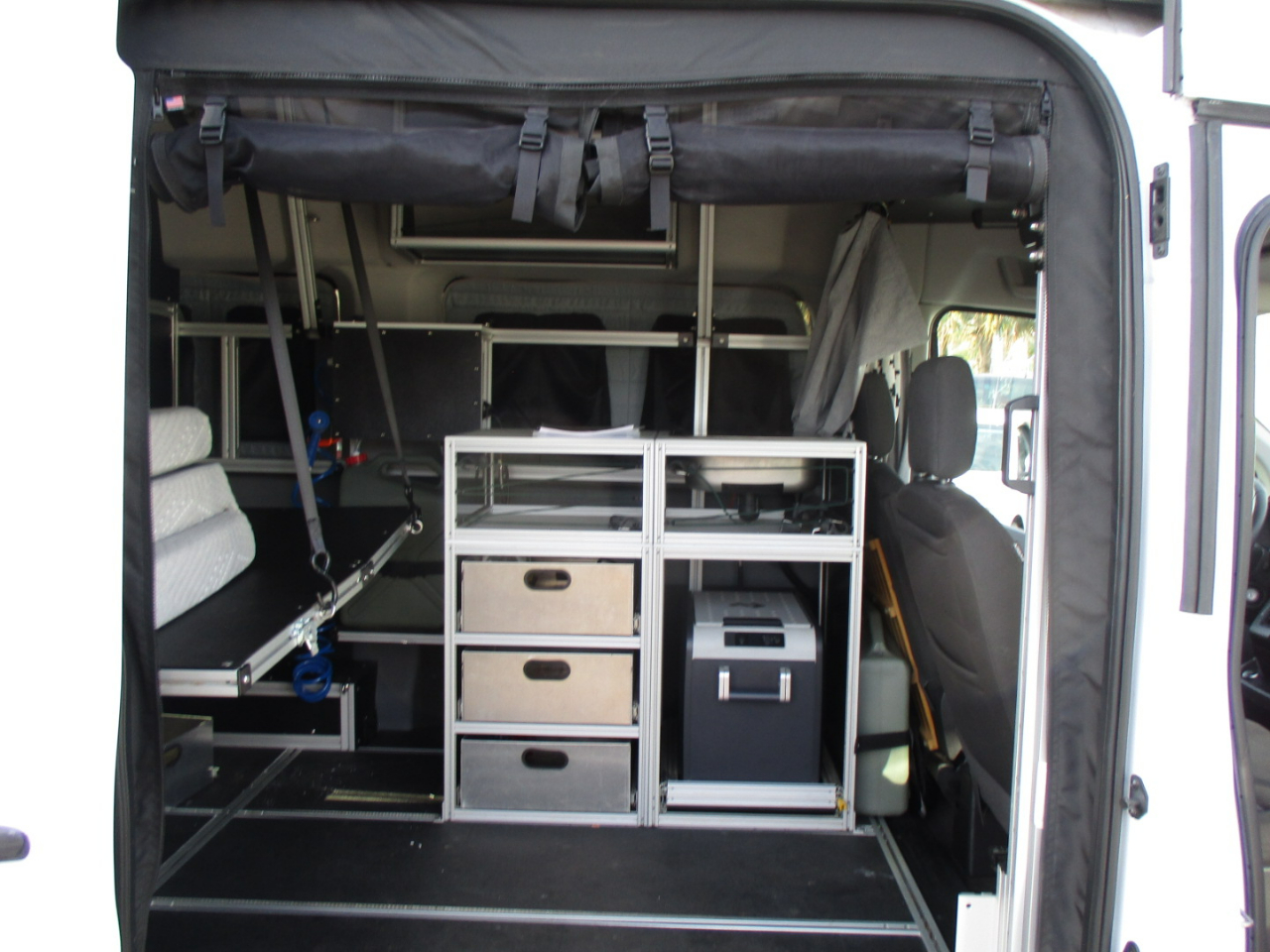 Ford Transit Passenger Wagon T-350 148" High Roof XLT Sliding RH Dr 2019