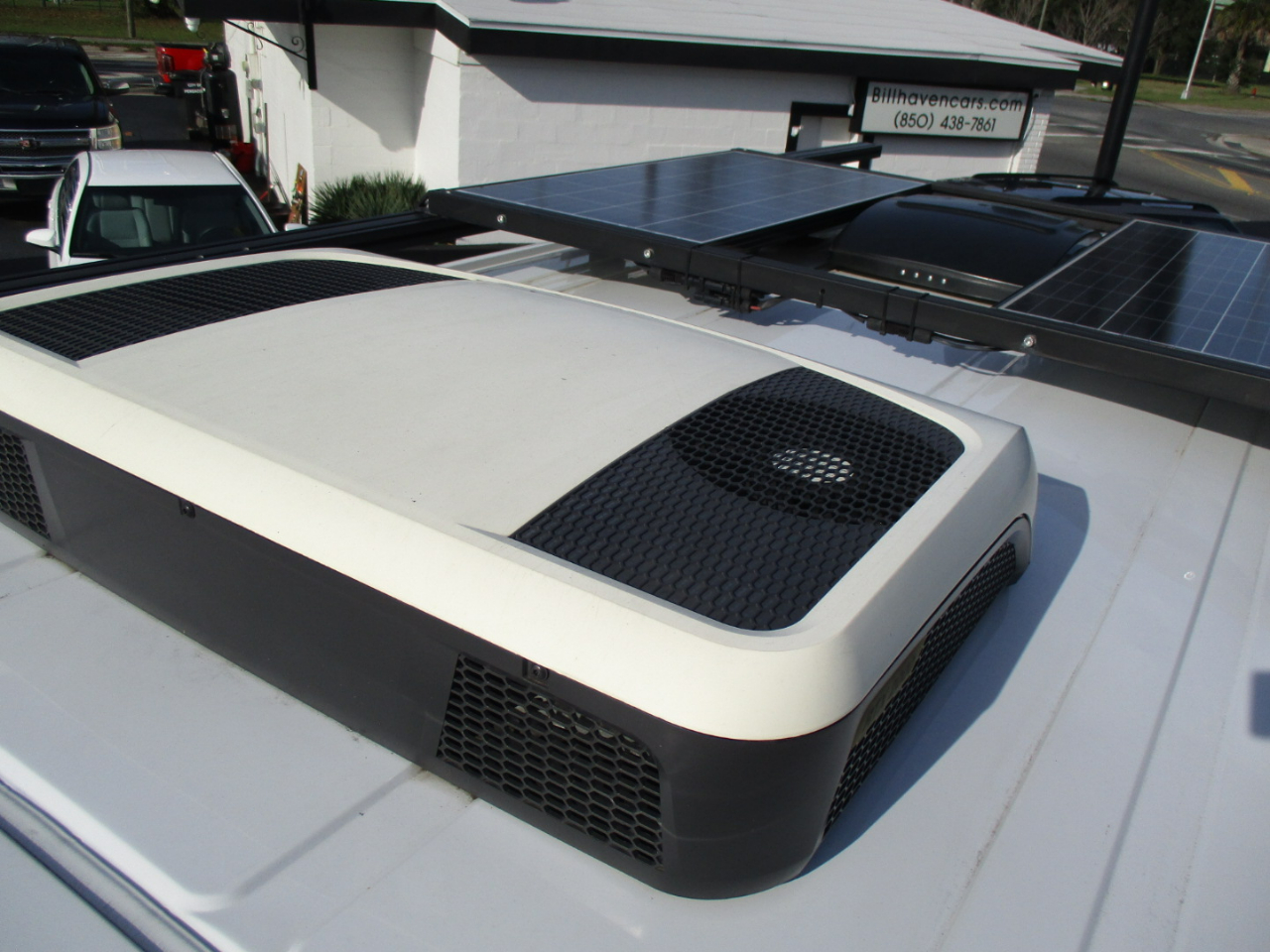 Ford Transit Passenger Wagon T-350 148" High Roof XLT Sliding RH Dr 2019