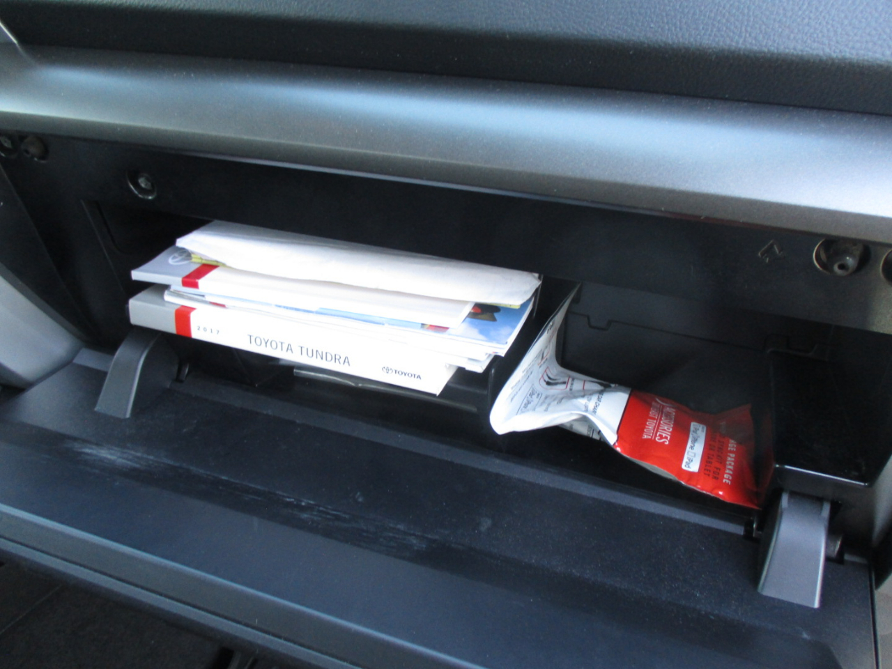 Toyota Tundra 2WD SR5 Double Cab 6.5' Bed 5.7L FFV (Natl) 2017