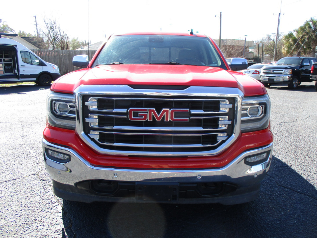 GMC Sierra 1500 4WD Crew Cab 143.5" SLT 2018
