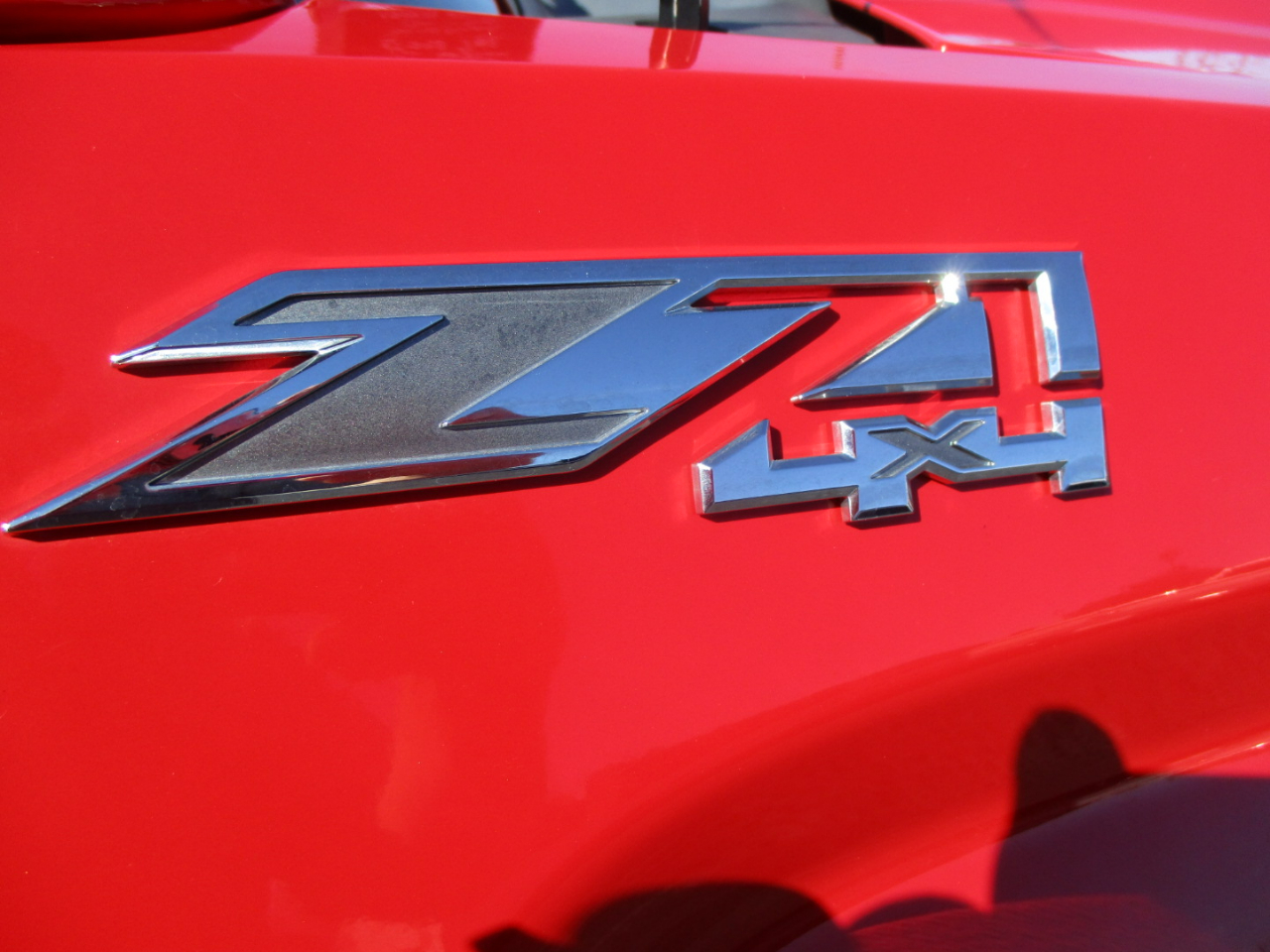 GMC Sierra 1500 4WD Crew Cab 143.5" SLT 2018