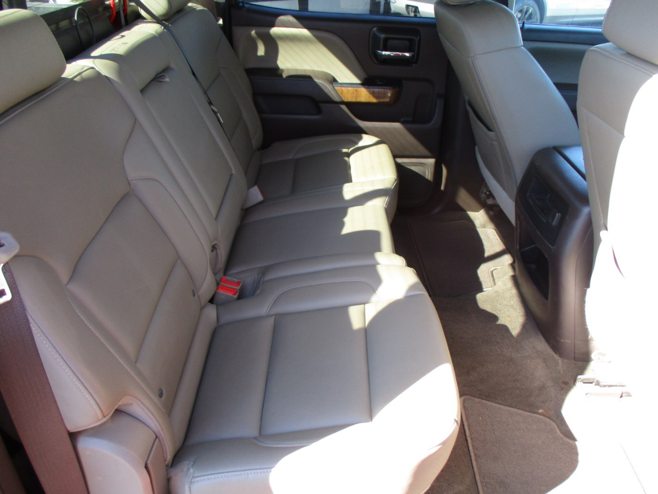 GMC Sierra 1500 4WD Crew Cab 143.5" SLT 2018