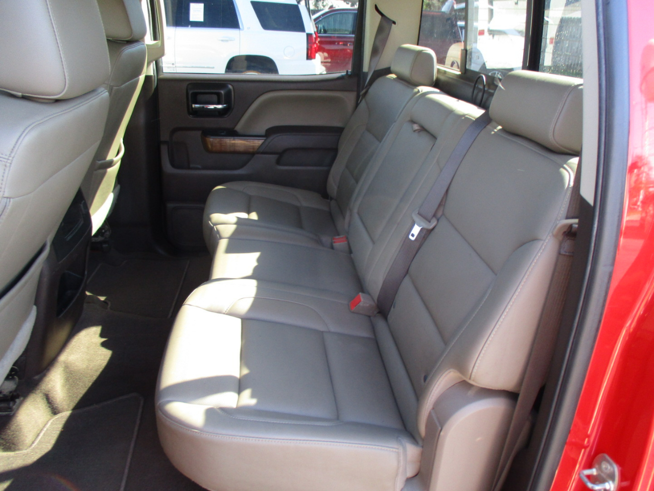 GMC Sierra 1500 4WD Crew Cab 143.5" SLT 2018