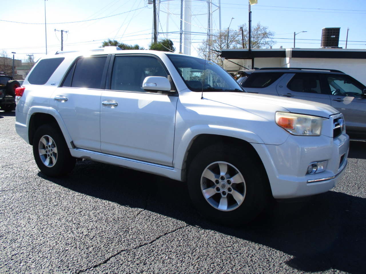 Toyota 4Runner RWD 4dr V6 Limited (Natl) 2010