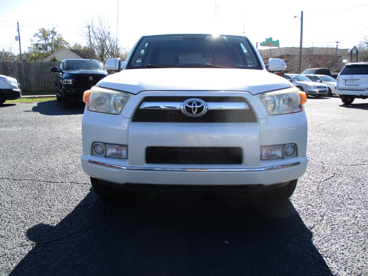 Toyota 4Runner RWD 4dr V6 Limited (Natl) 2010