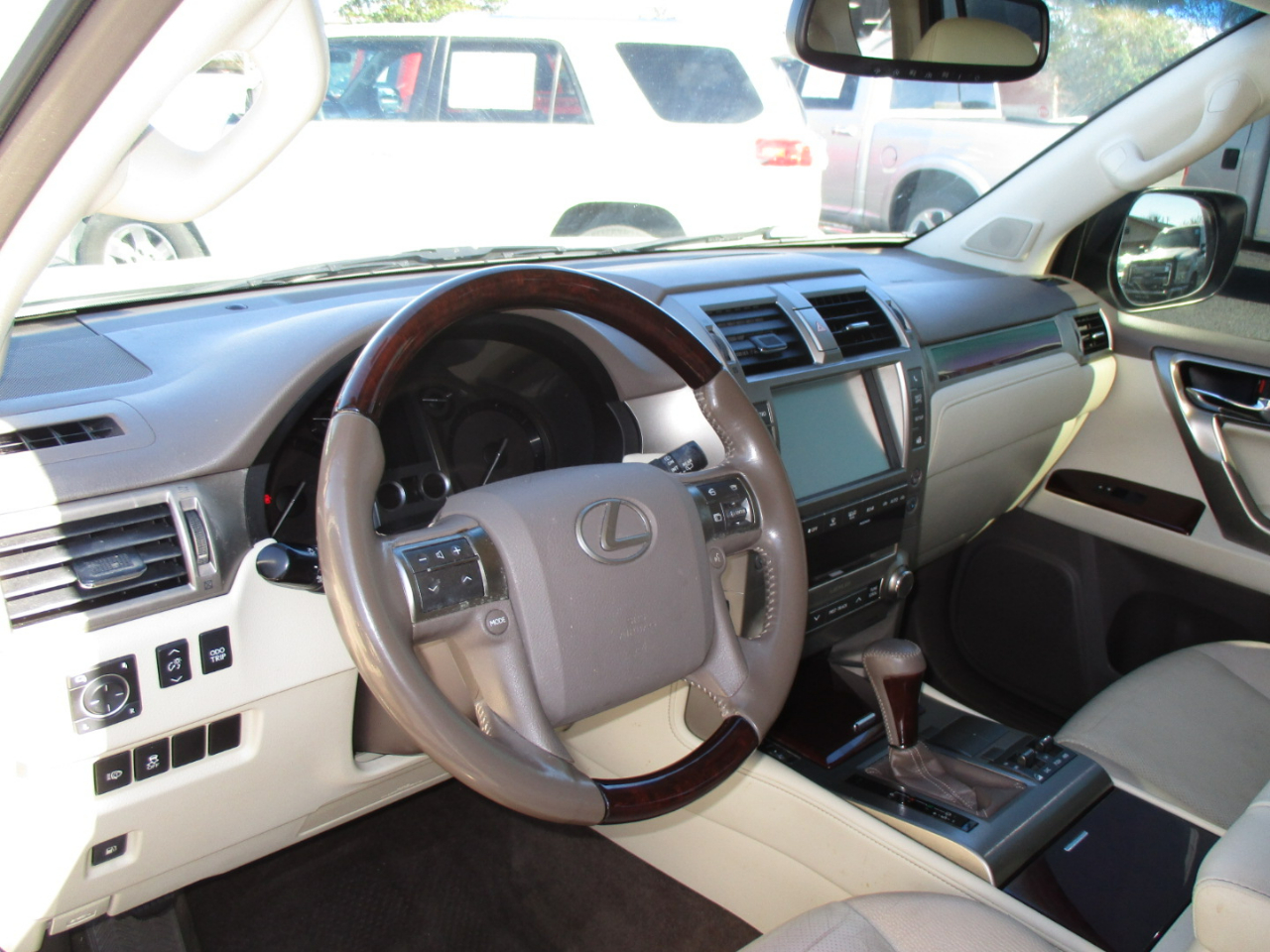 Toyota 4Runner RWD 4dr V6 Limited (Natl) 2010