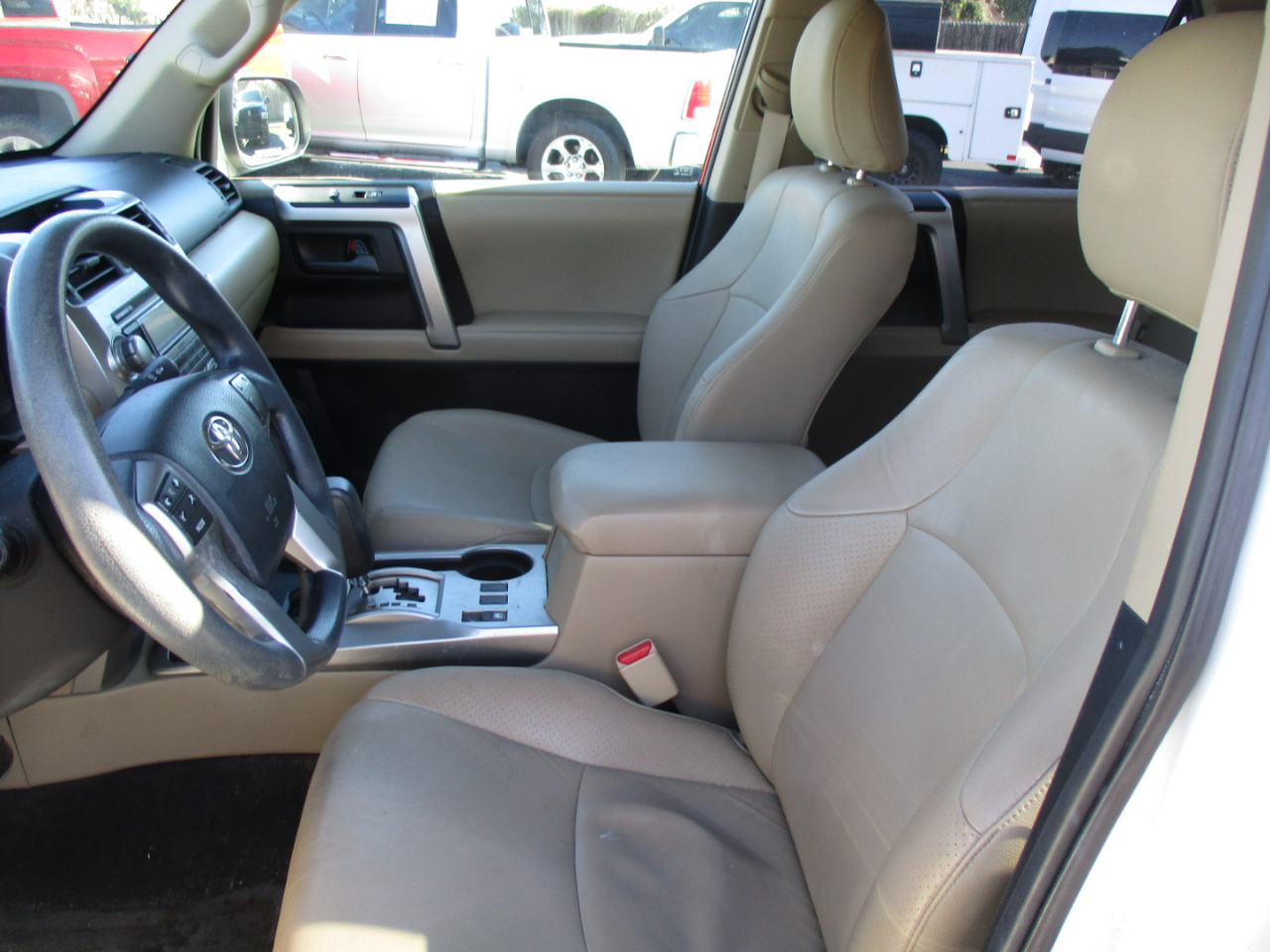 Toyota 4Runner RWD 4dr V6 Limited (Natl) 2010