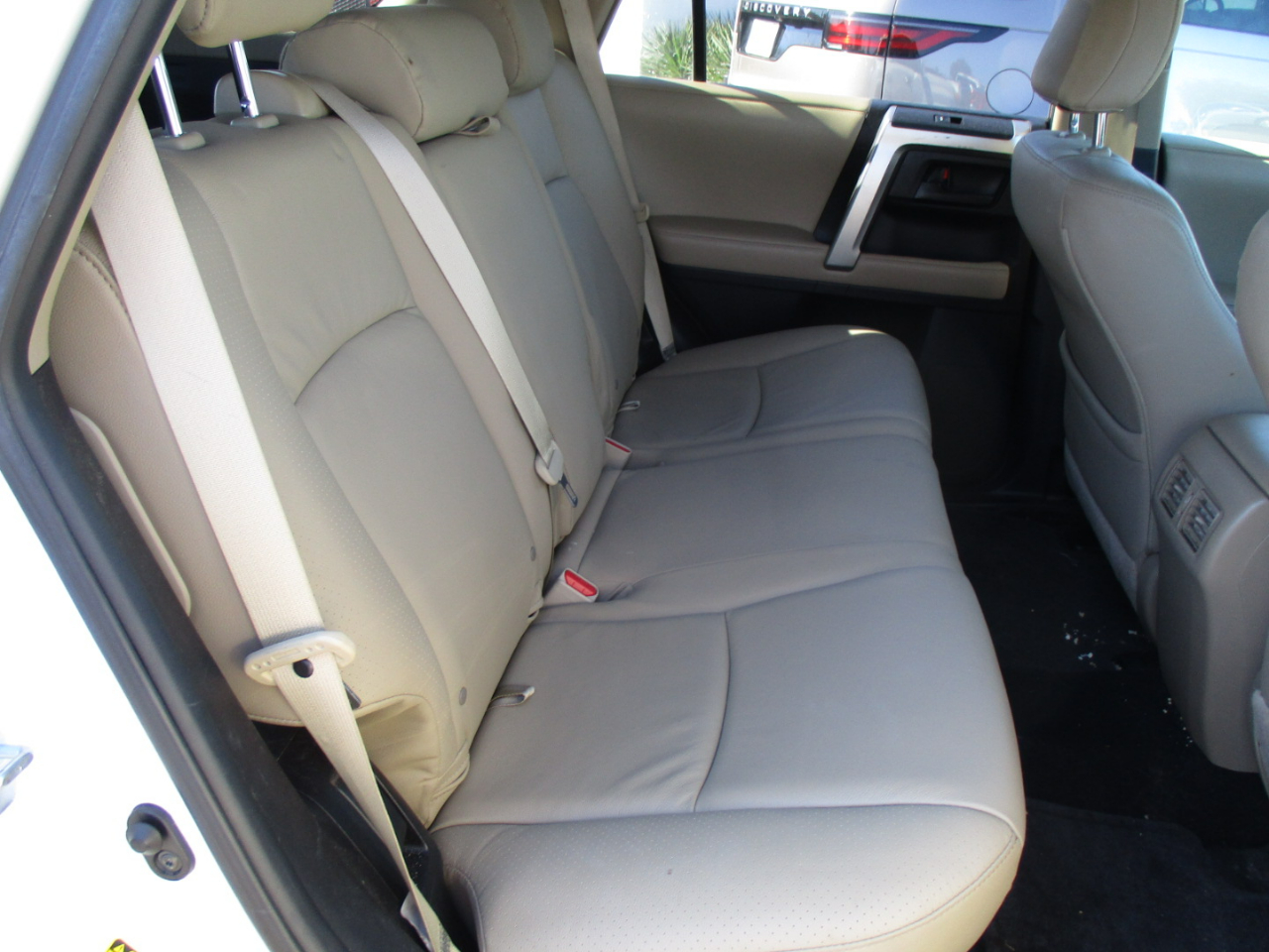 Toyota 4Runner RWD 4dr V6 Limited (Natl) 2010