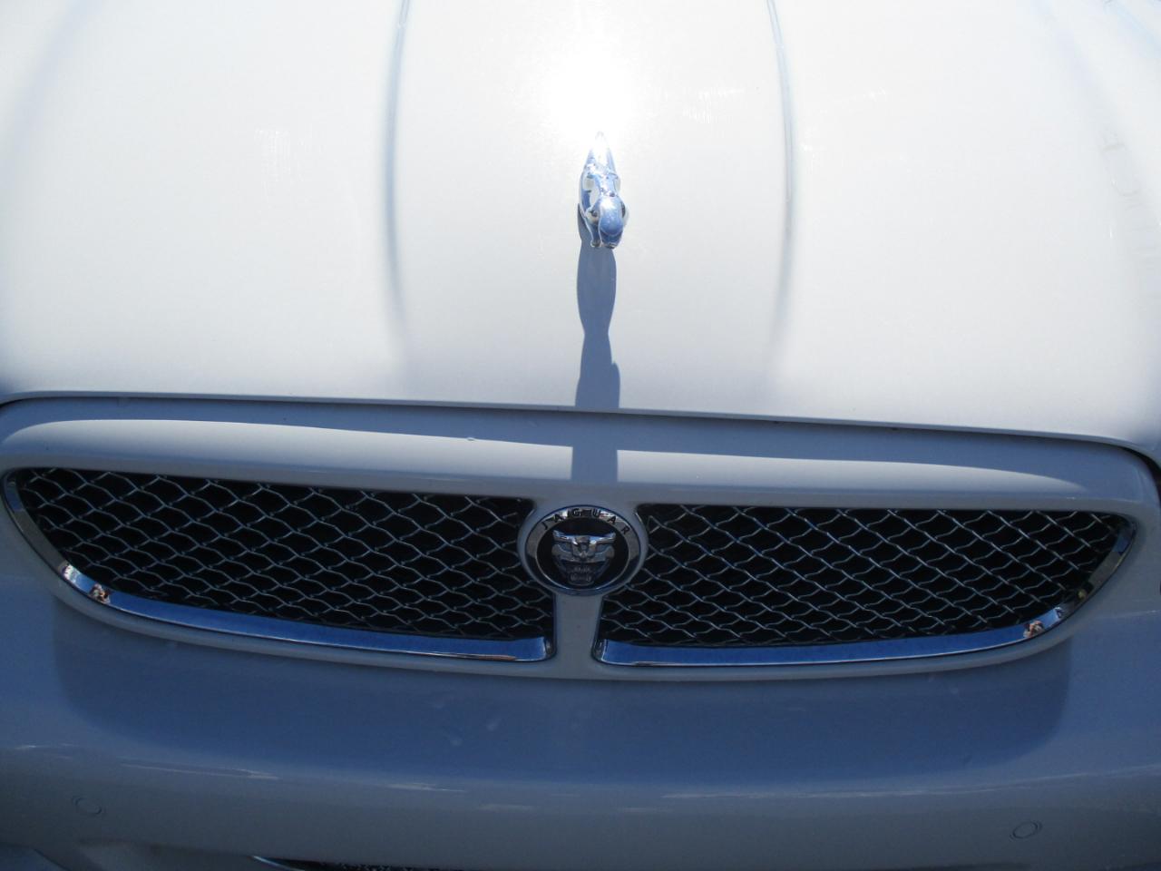 Jaguar XJ Series 4dr Sdn XJ8 2009