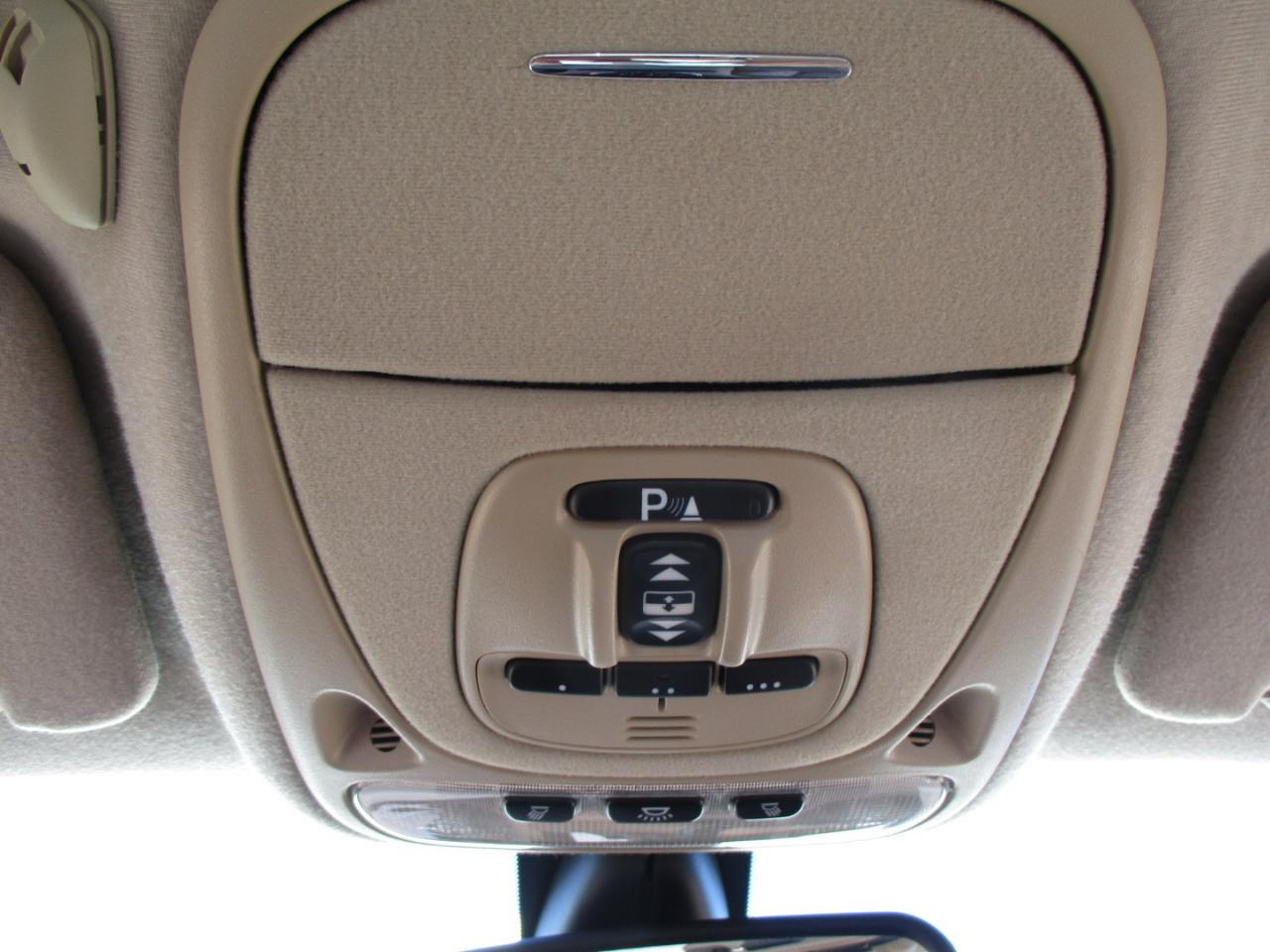 Jaguar XJ Series 4dr Sdn XJ8 2009