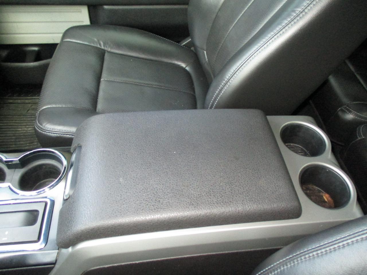 Ford F-150 4WD SuperCab 145" Lariat 2012