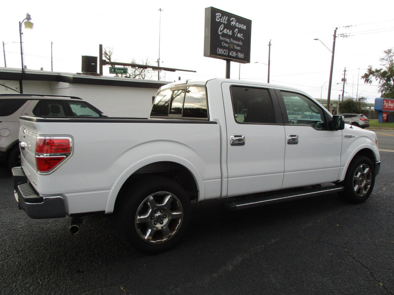 Ford F-150 2WD SuperCrew 145" Lariat 2014