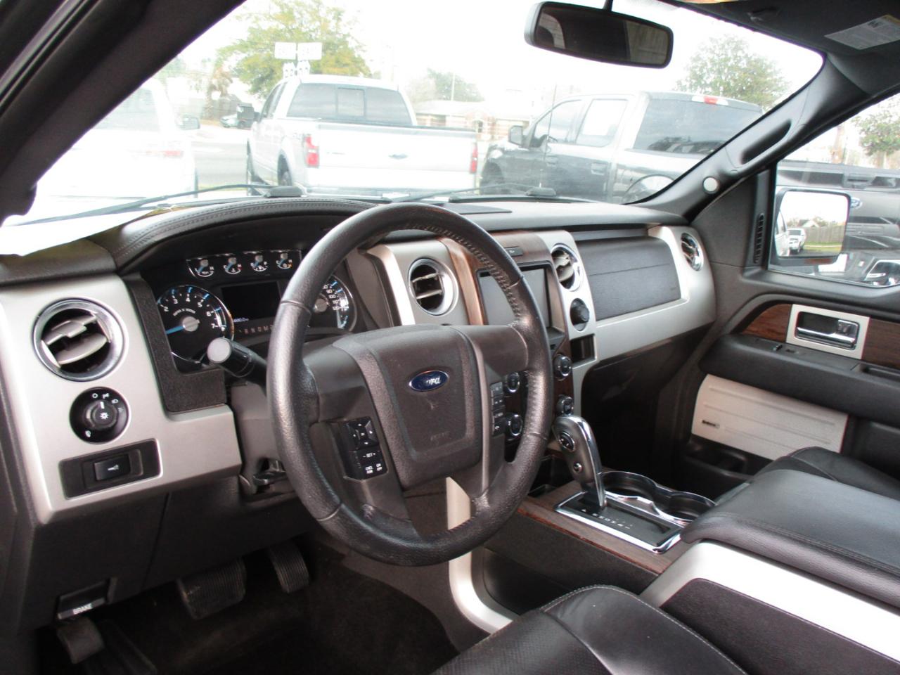 Ford F-150 2WD SuperCrew 145" Lariat 2014