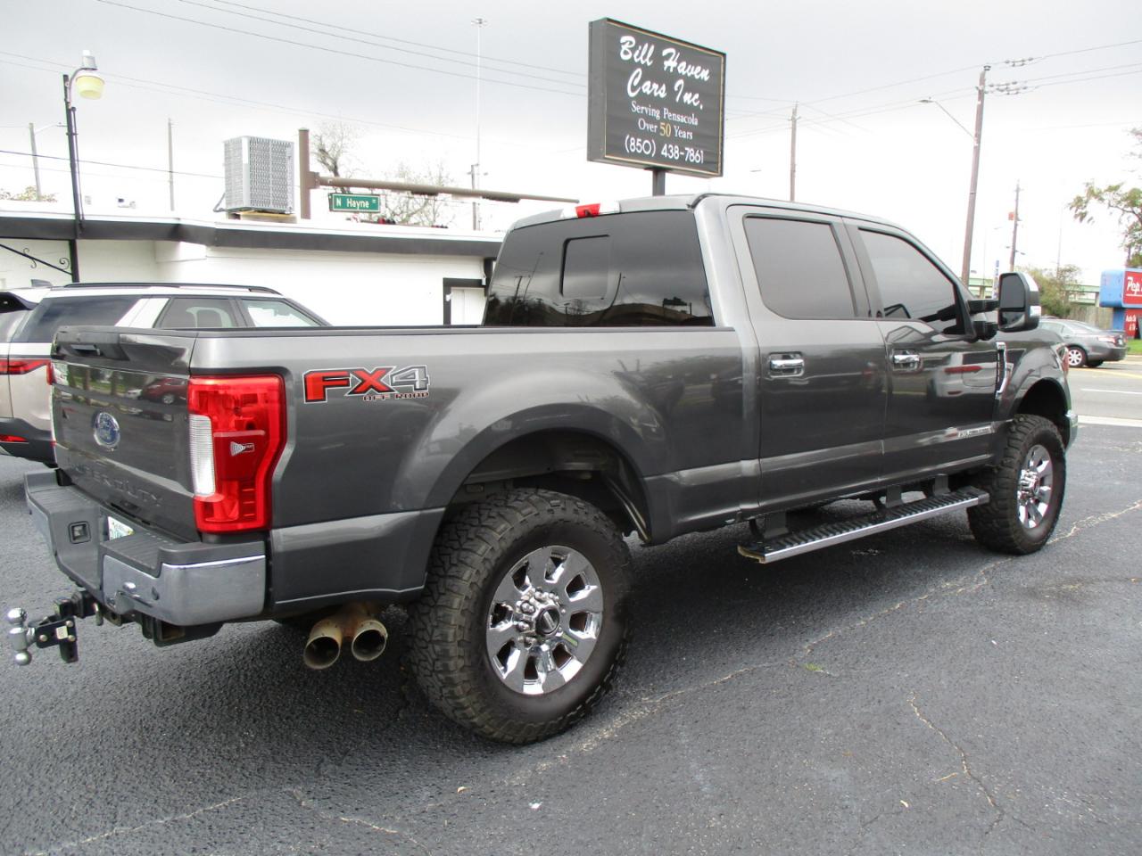 Ford Super Duty F-250 SRW 4WD SuperCab 158" Lariat 2017