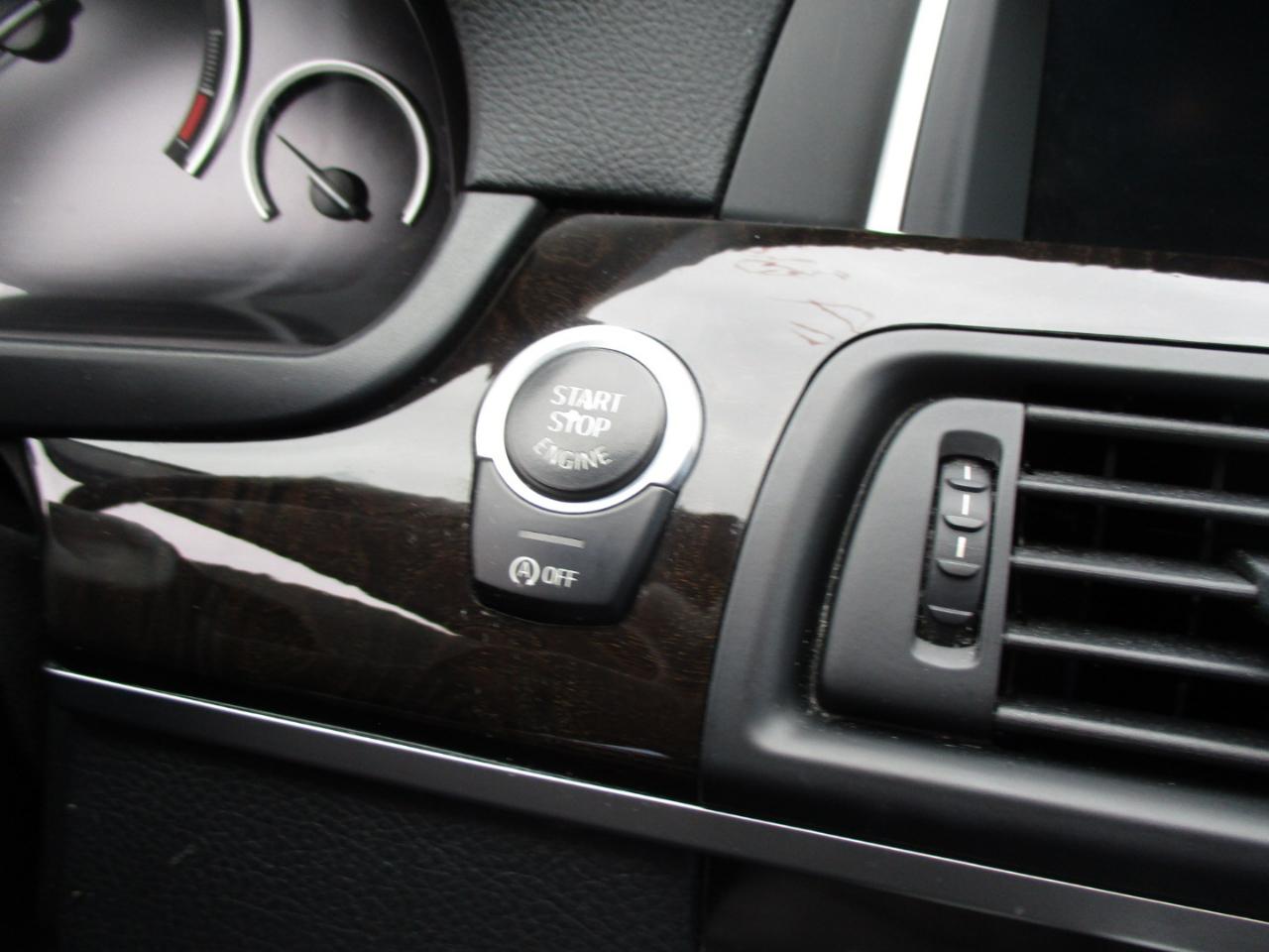 BMW 5 Series 4dr Sdn 535i RWD 2014