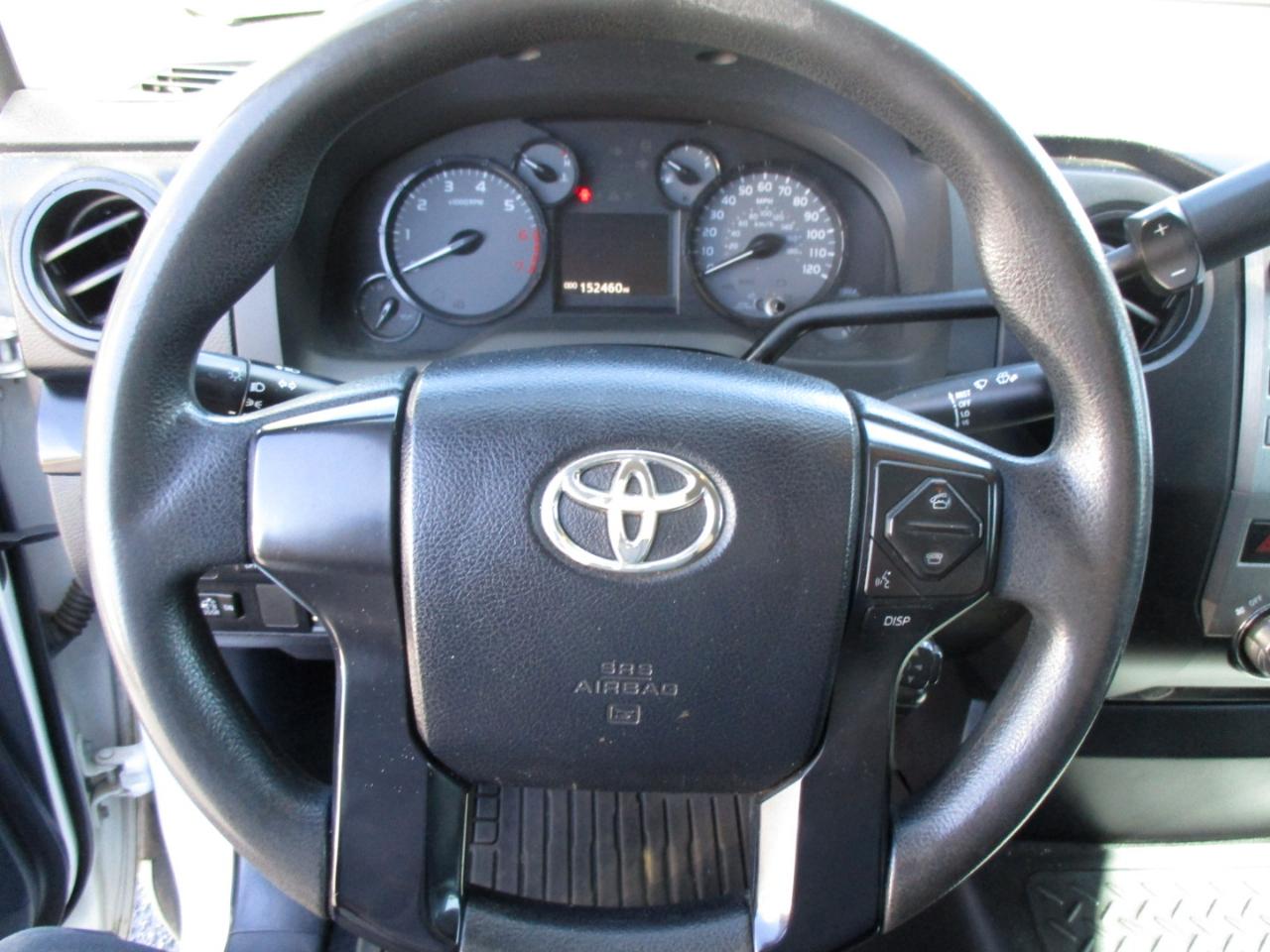 Toyota Tundra 2WD Truck Double Cab 4.6L V8 6-Spd AT SR5 (Natl) 2015