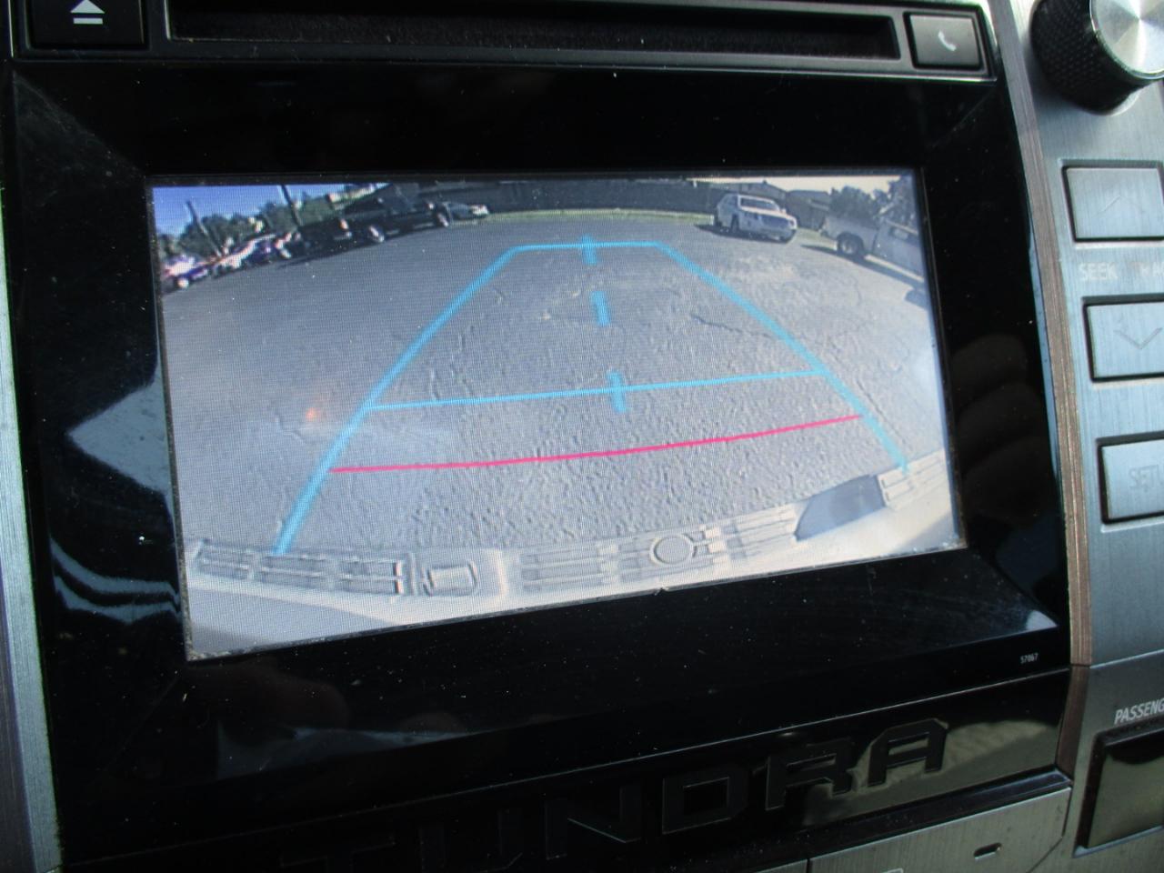 Toyota Tundra 2WD Truck Double Cab 4.6L V8 6-Spd AT SR5 (Natl) 2015