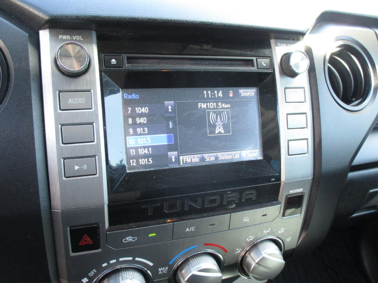 Toyota Tundra 2WD Truck Double Cab 4.6L V8 6-Spd AT SR5 (Natl) 2015