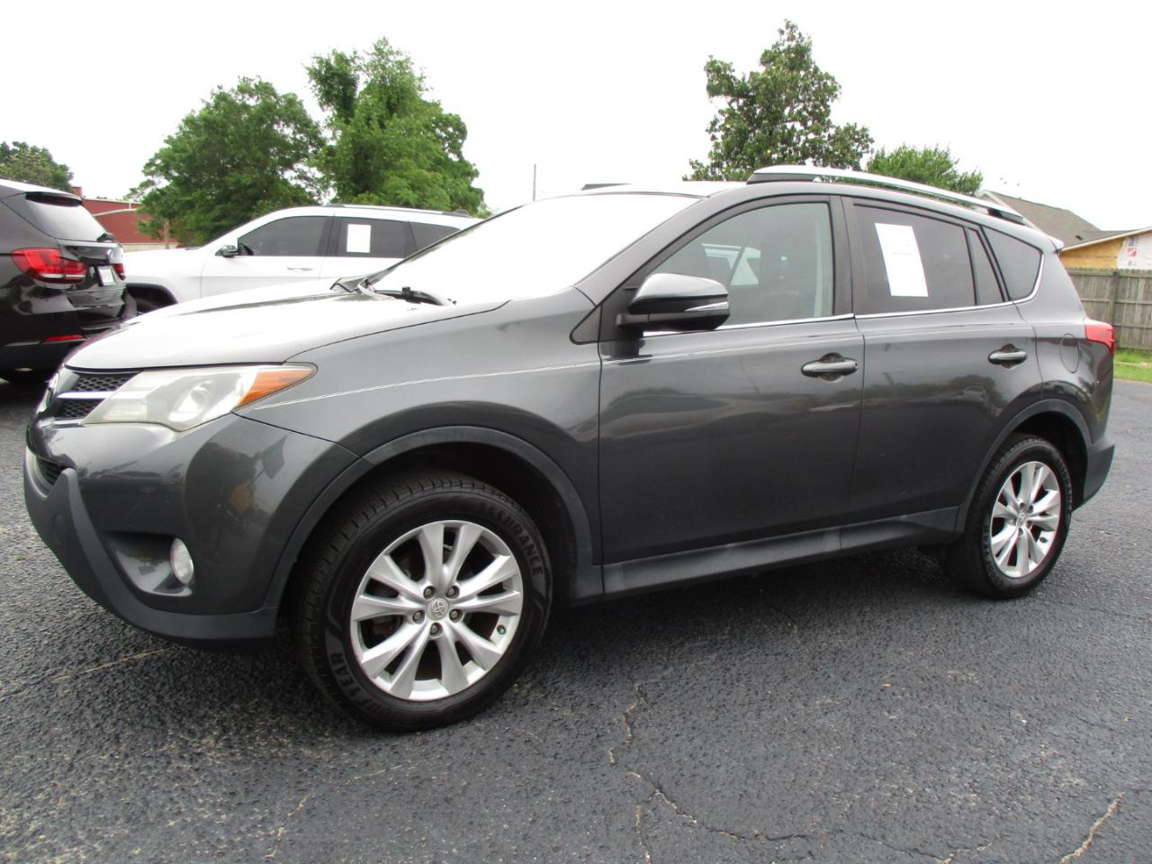 Toyota RAV4 FWD 4dr Limited (Natl) 2015