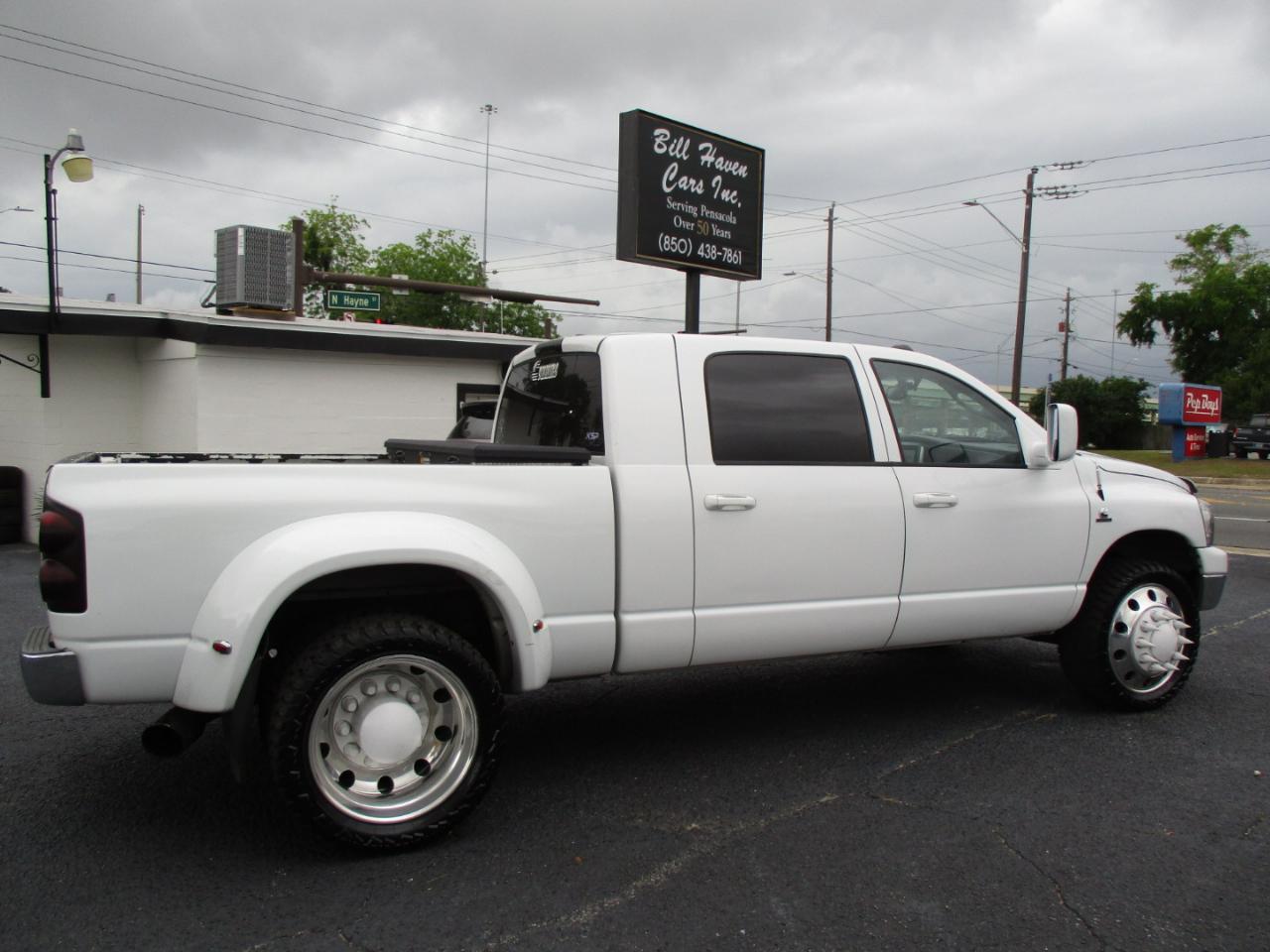 Dodge Ram 3500 2WD Mega Cab 160.5" DRW SLT 2007