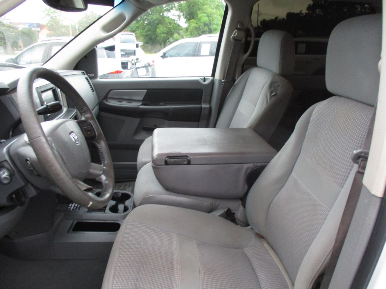 Dodge Ram 3500 2WD Mega Cab 160.5" DRW SLT 2007