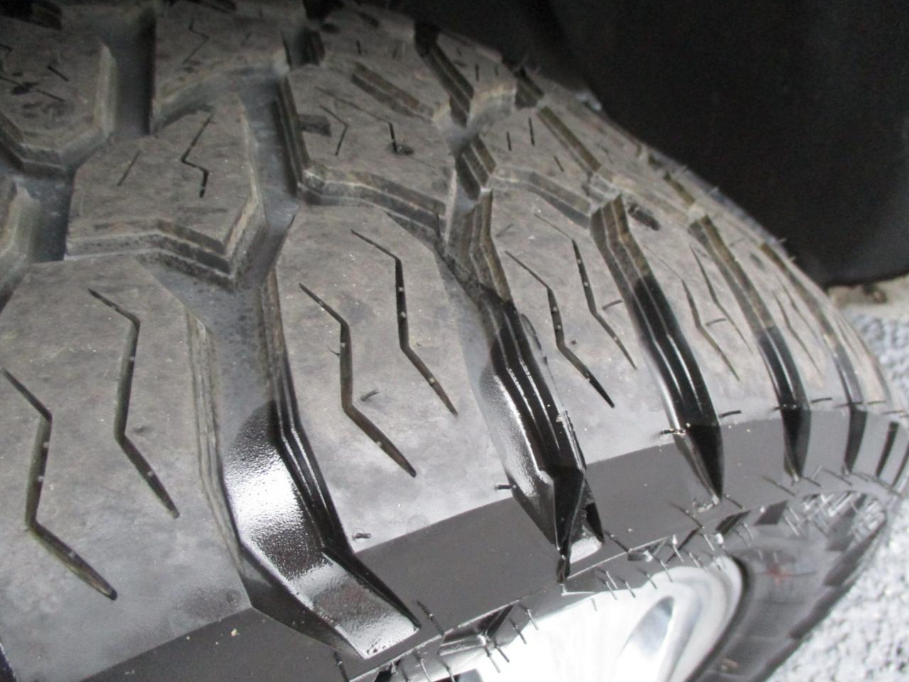 Dodge Ram 3500 2WD Mega Cab 160.5" DRW SLT 2007