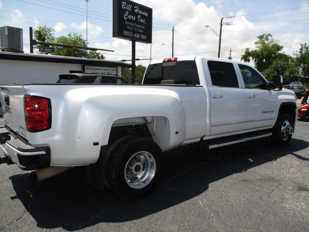 GMC Sierra 3500HD 4WD Crew Cab 167.7" Denali 2018