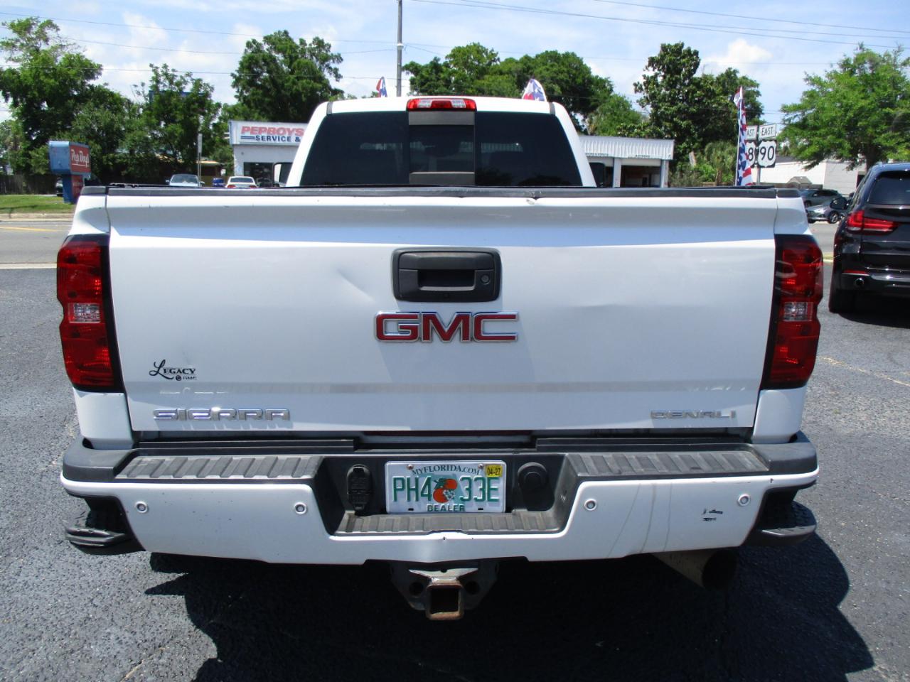 GMC Sierra 3500HD 4WD Crew Cab 167.7" Denali 2018