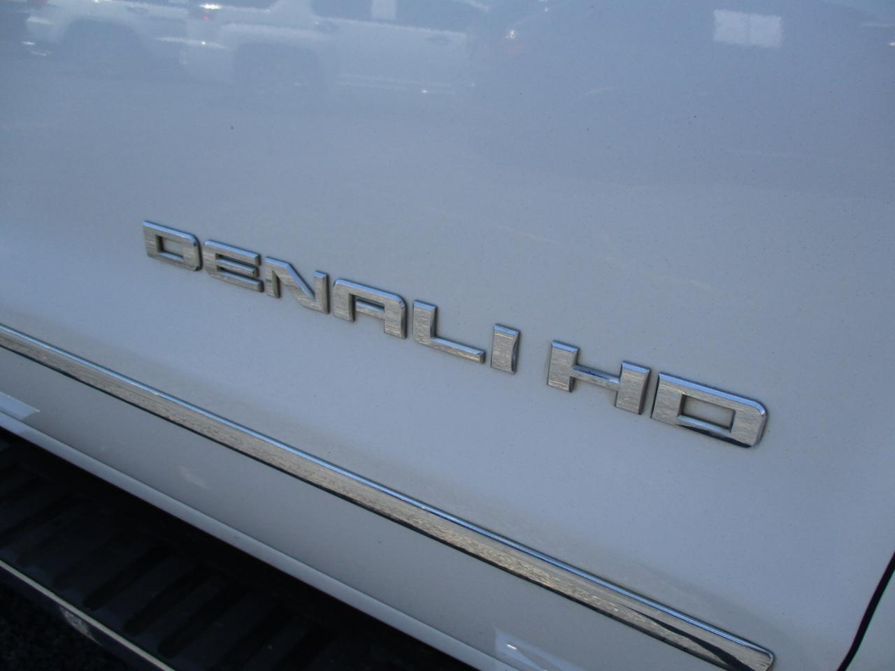 GMC Sierra 3500HD 4WD Crew Cab 167.7" Denali 2018