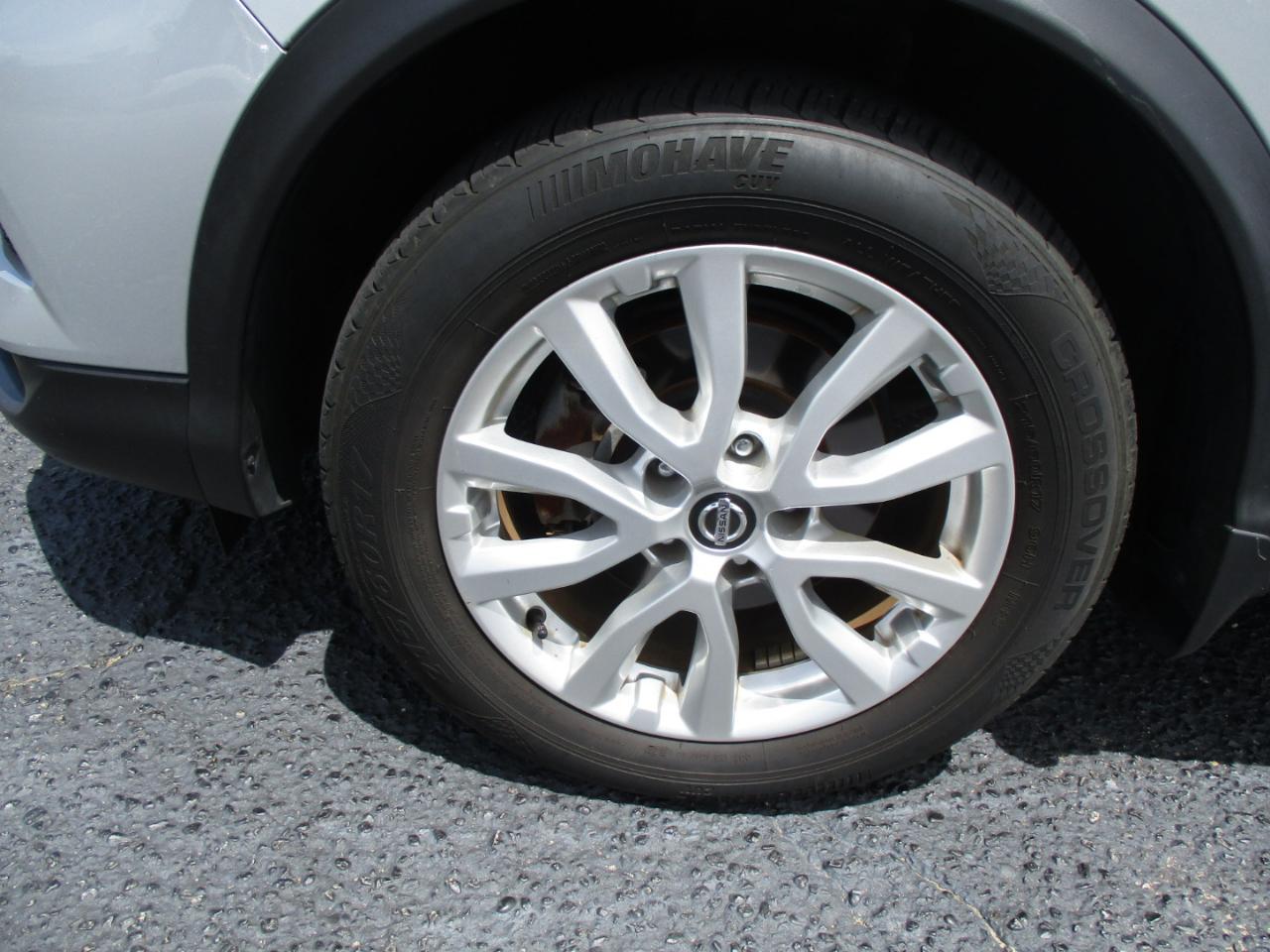 Nissan Rogue Sport FWD SV 2021