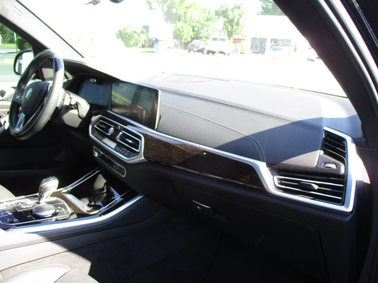 BMW X5 xDrive40i Sports Activity Vehicle 2020