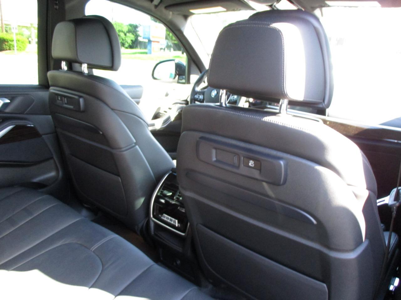 BMW X5 xDrive40i Sports Activity Vehicle 2020