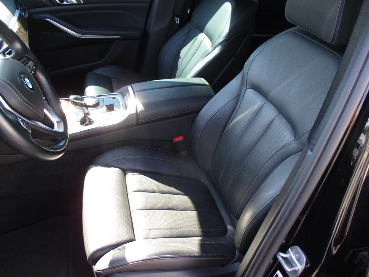 BMW X5 xDrive40i Sports Activity Vehicle 2020