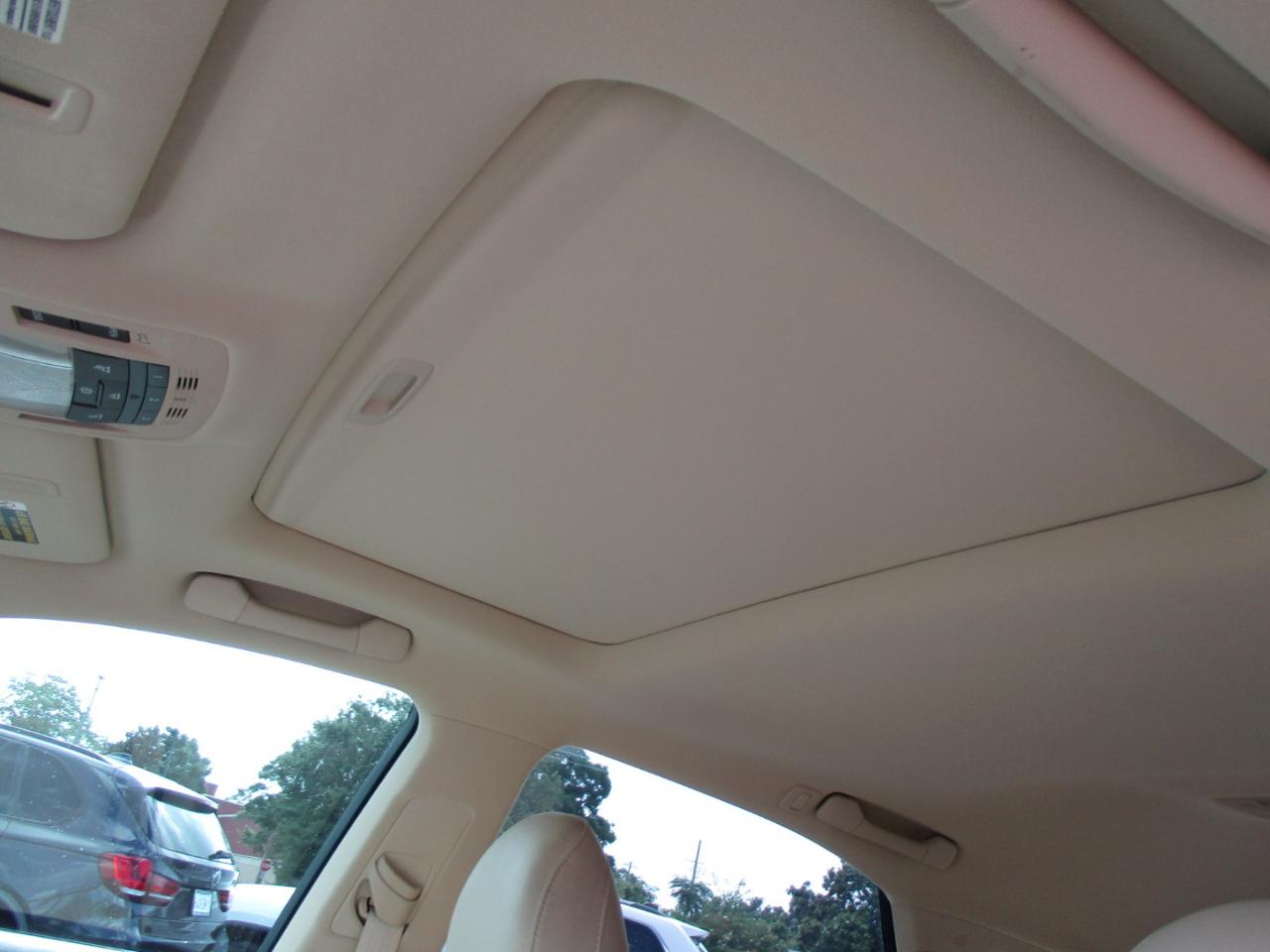 Lexus RX 350 FWD 4dr 2010